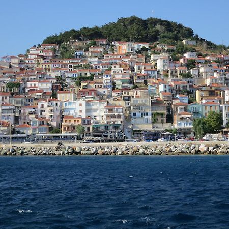 Sea Sun Aparthotel Plomari Bagian luar foto