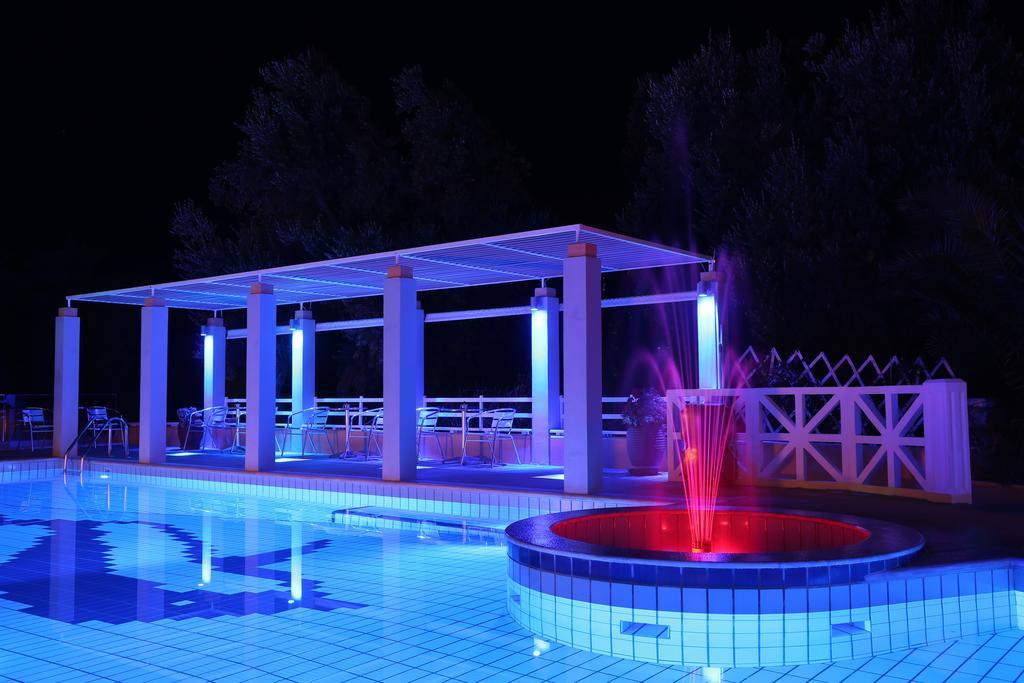 Sea Sun Aparthotel Plomari Bagian luar foto