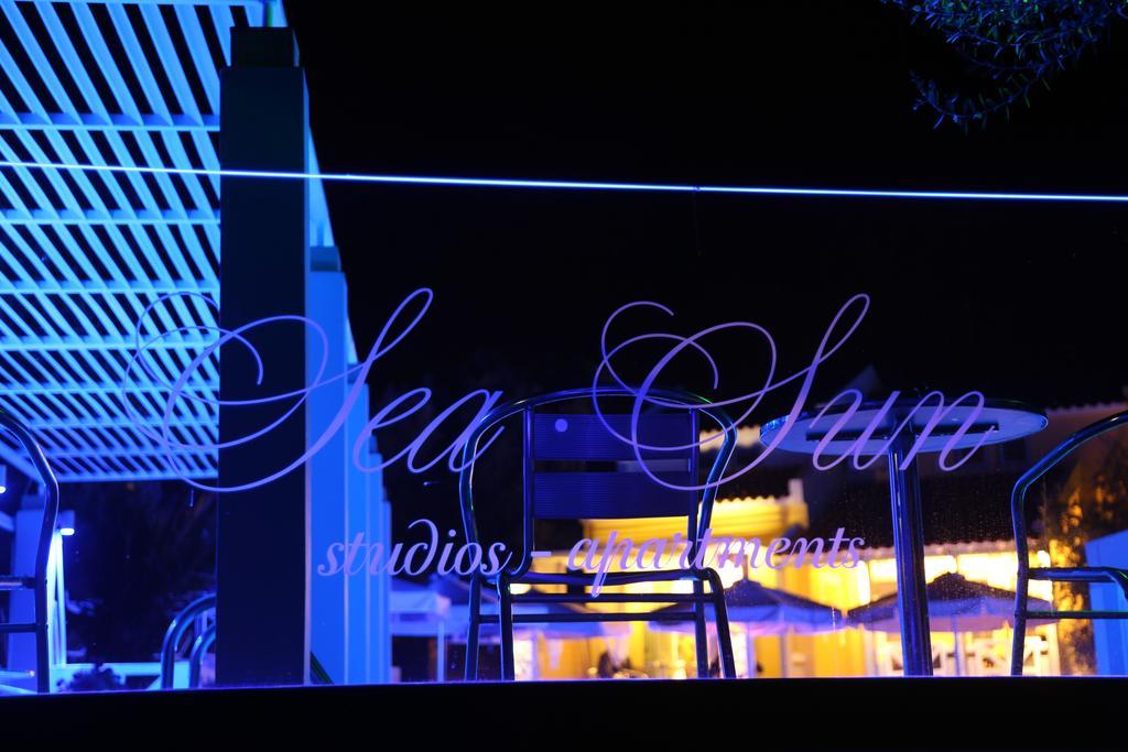 Sea Sun Aparthotel Plomari Bagian luar foto