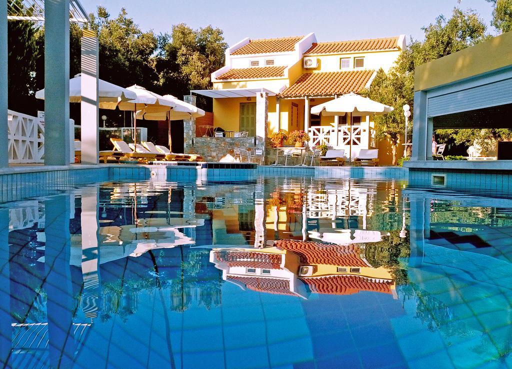 Sea Sun Aparthotel Plomari Bagian luar foto
