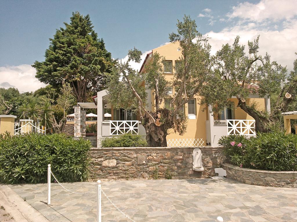 Sea Sun Aparthotel Plomari Bagian luar foto