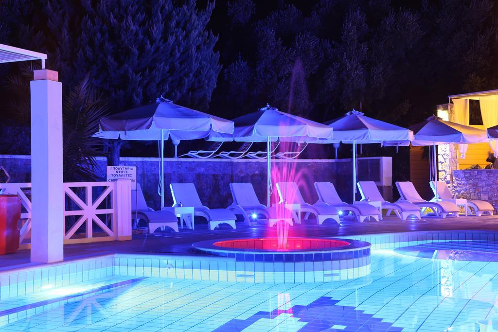 Sea Sun Aparthotel Plomari Bagian luar foto