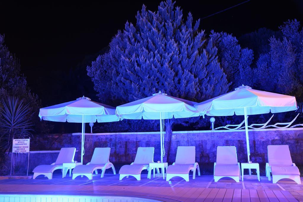 Sea Sun Aparthotel Plomari Bagian luar foto