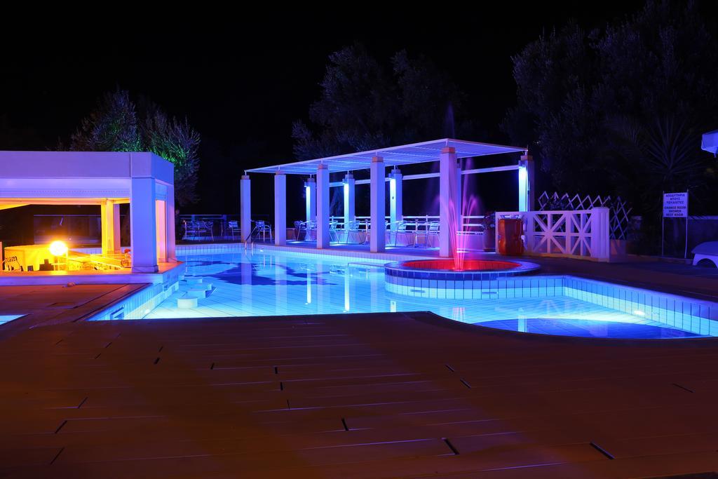 Sea Sun Aparthotel Plomari Bagian luar foto
