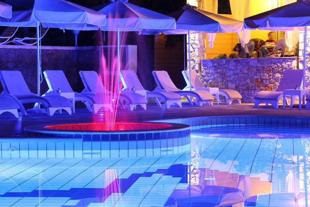 Sea Sun Aparthotel Plomari Bagian luar foto