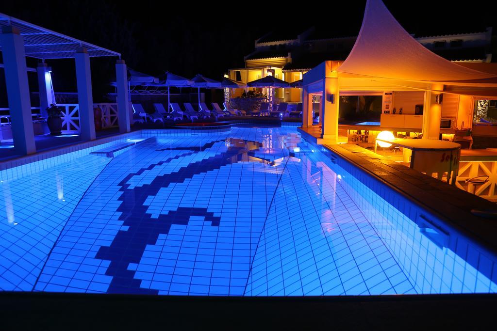 Sea Sun Aparthotel Plomari Bagian luar foto