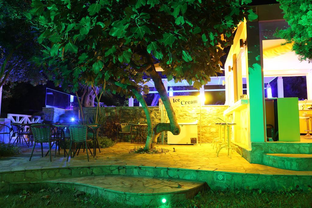 Sea Sun Aparthotel Plomari Bagian luar foto