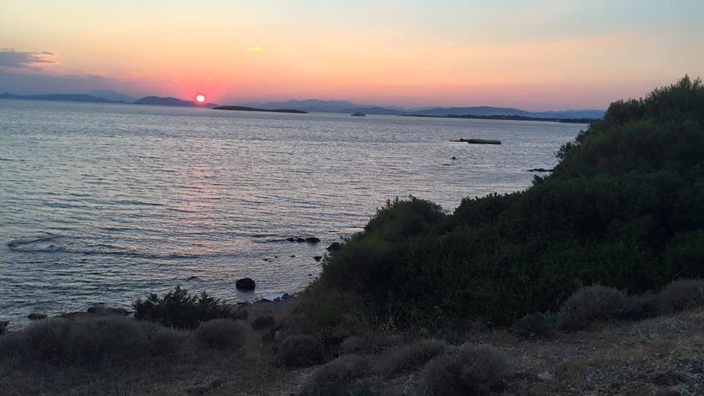 Sea Sun Aparthotel Plomari Bagian luar foto